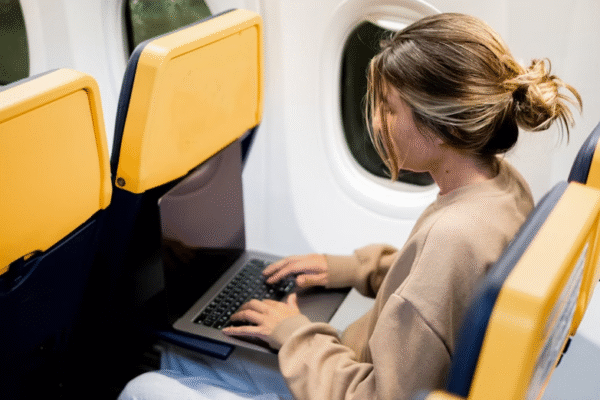 The Seamless Solution: Unpacking How Integrating a Microsoft 365 Ticketing System Drastically Streamlines IT Support Workflows